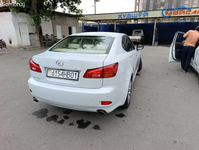 Lexus IS series 2007 · 2.5 AT