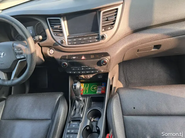 Hyundai Tucson 2017 · 2.0 AT