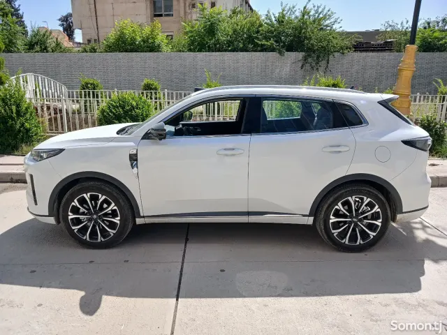 Changan Qiyuan Q 2025 · 1.5 AT