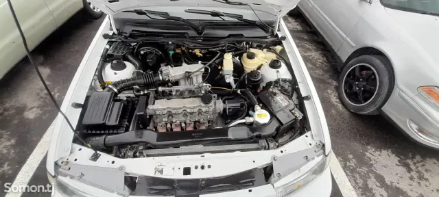 Daewoo Nexia 1995 · 1.5 MT