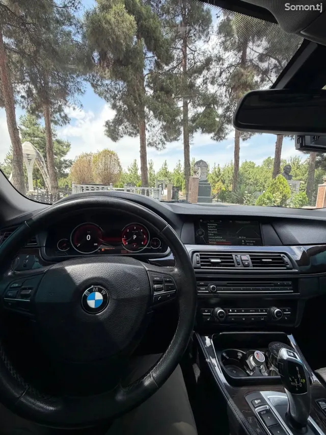 BMW 5 series 2013 · 2.0 AT