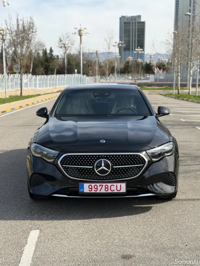 Mercedes-Benz E class 2025 · 3.0 AT