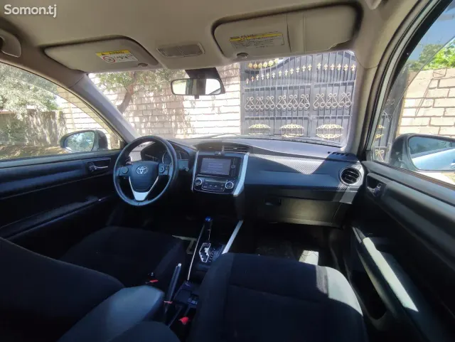 Toyota Fielder 2014 · 1.5 AT