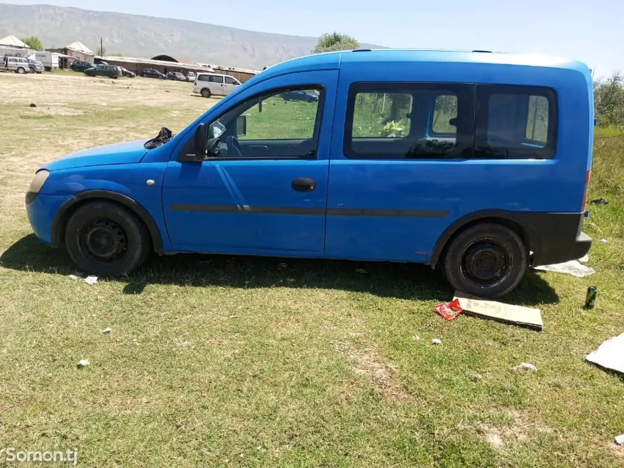 Opel Combo 2003 · 1.6 MT