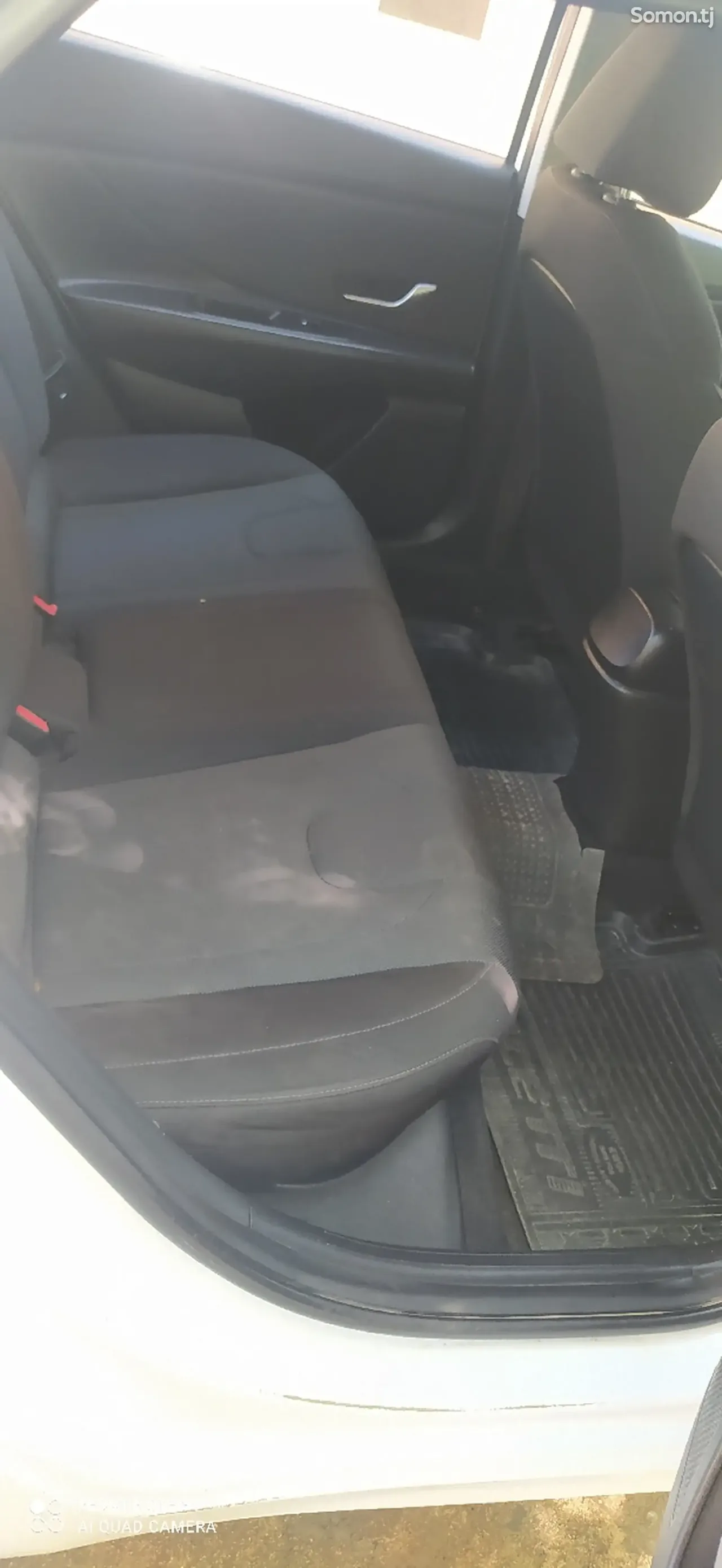 Hyundai Elantra 2022 · 1.6 AT