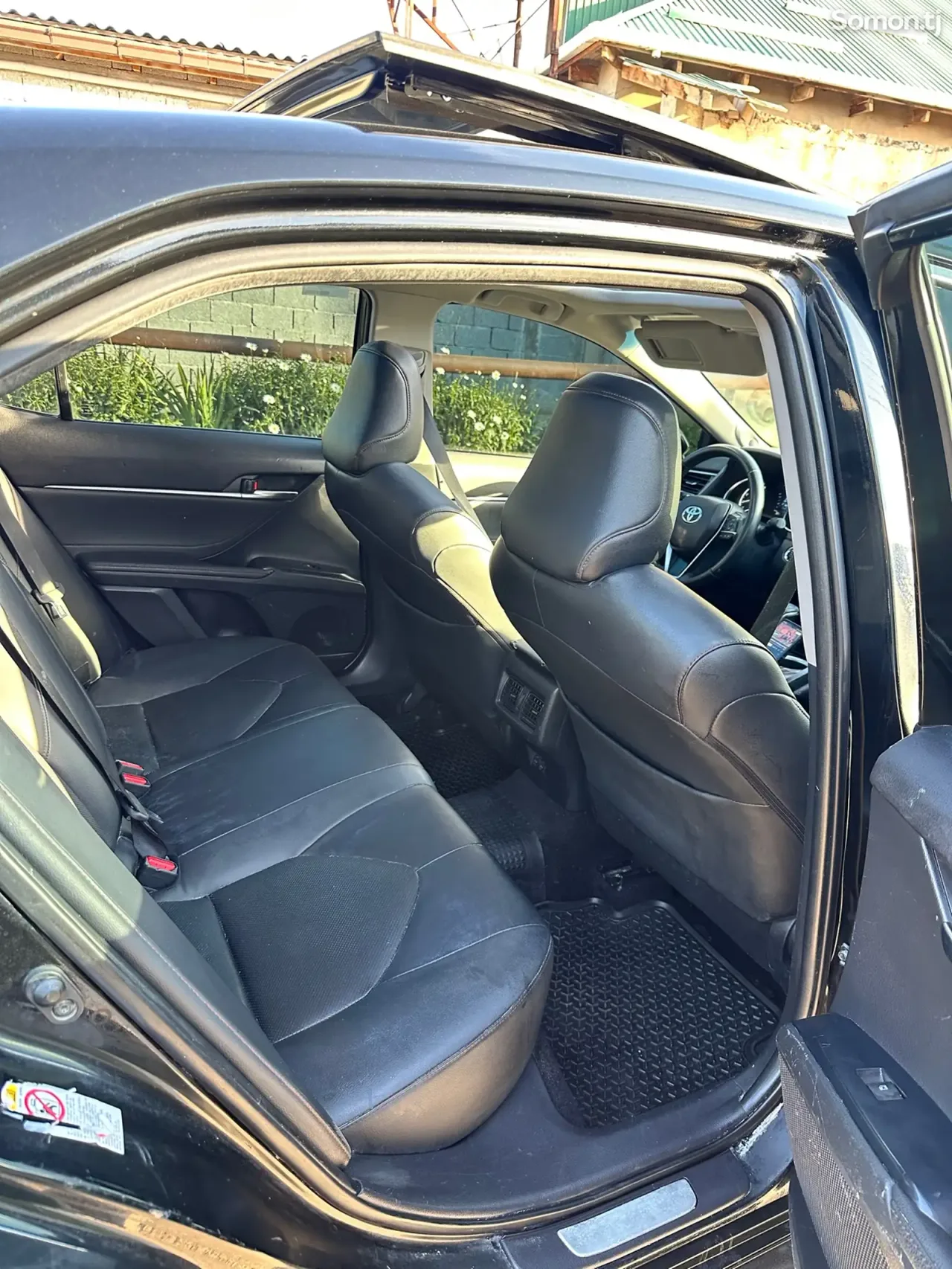 Toyota Camry 2017 · 2.5 AT