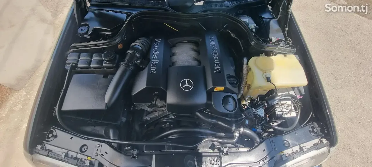 Mercedes-Benz C class 1999 · 2.4 AT