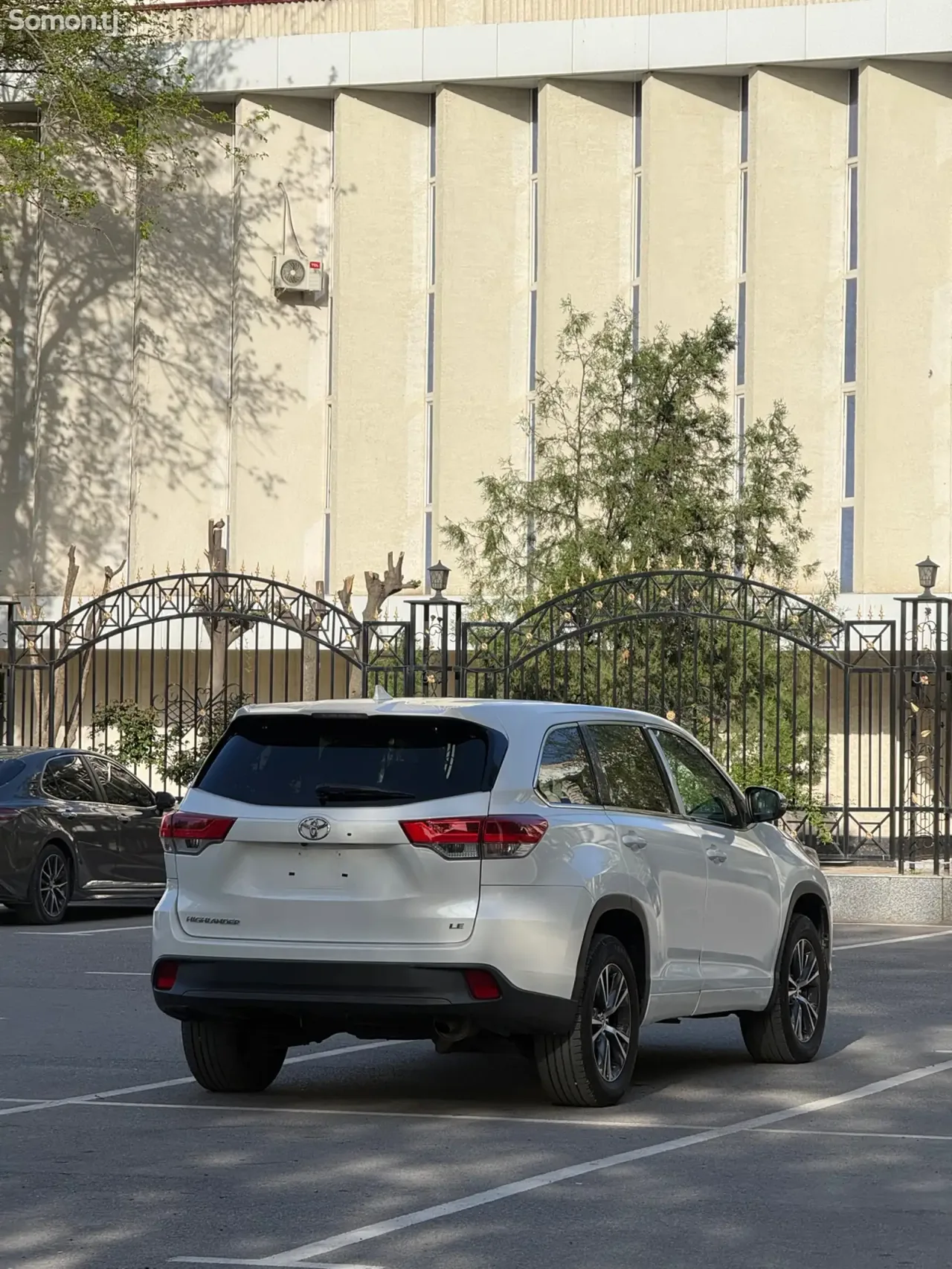 Toyota Highlander 2018 · 3.5 AT