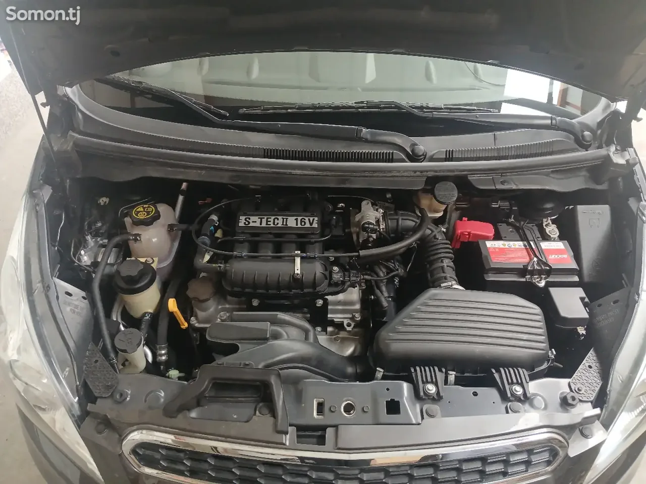 Chevrolet Spark 2014 · 1.0 AT