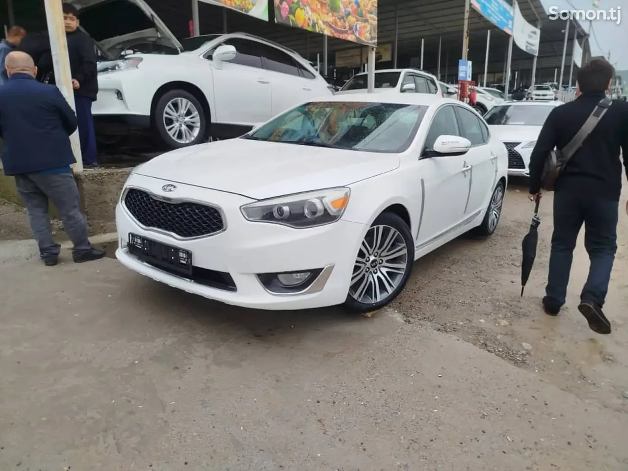 Kia Cadenza 2014 · 3.3 AT