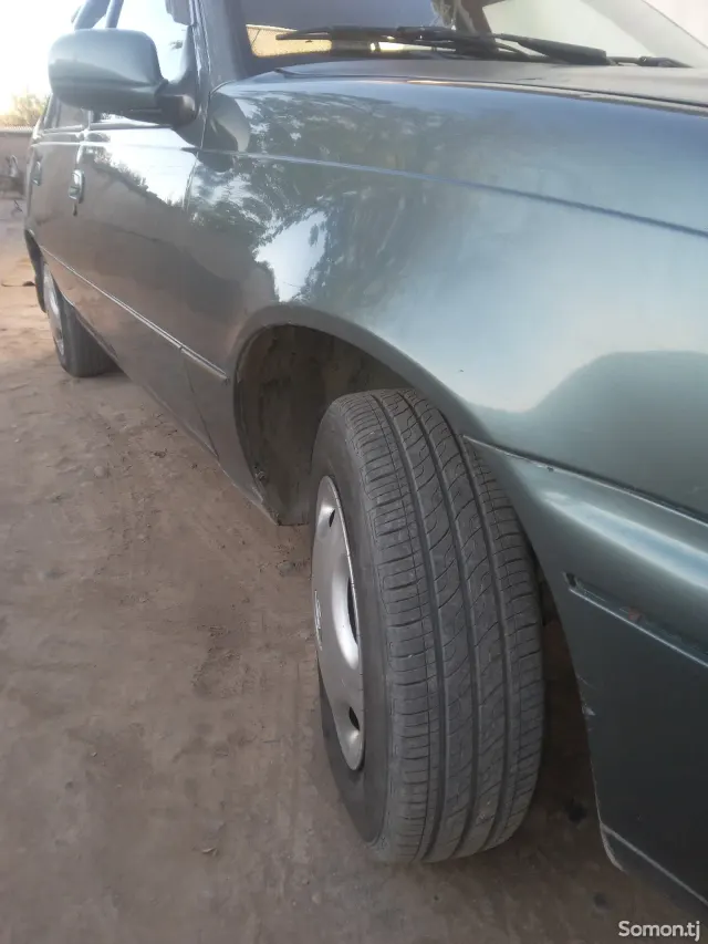 Daewoo Nexia 1996 · 1.6 MT