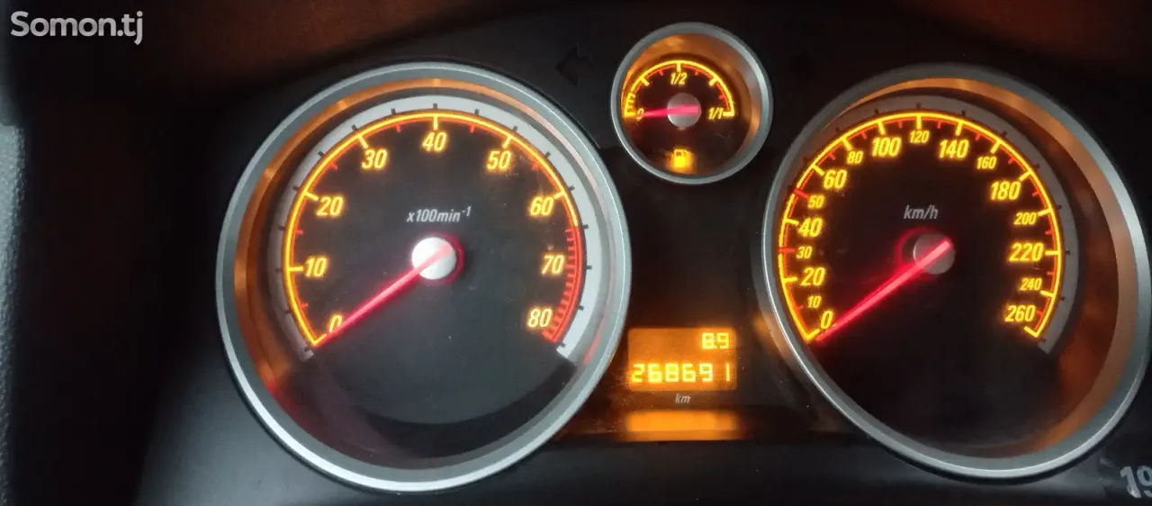 Opel Zafira 2008 · 2.2 MT
