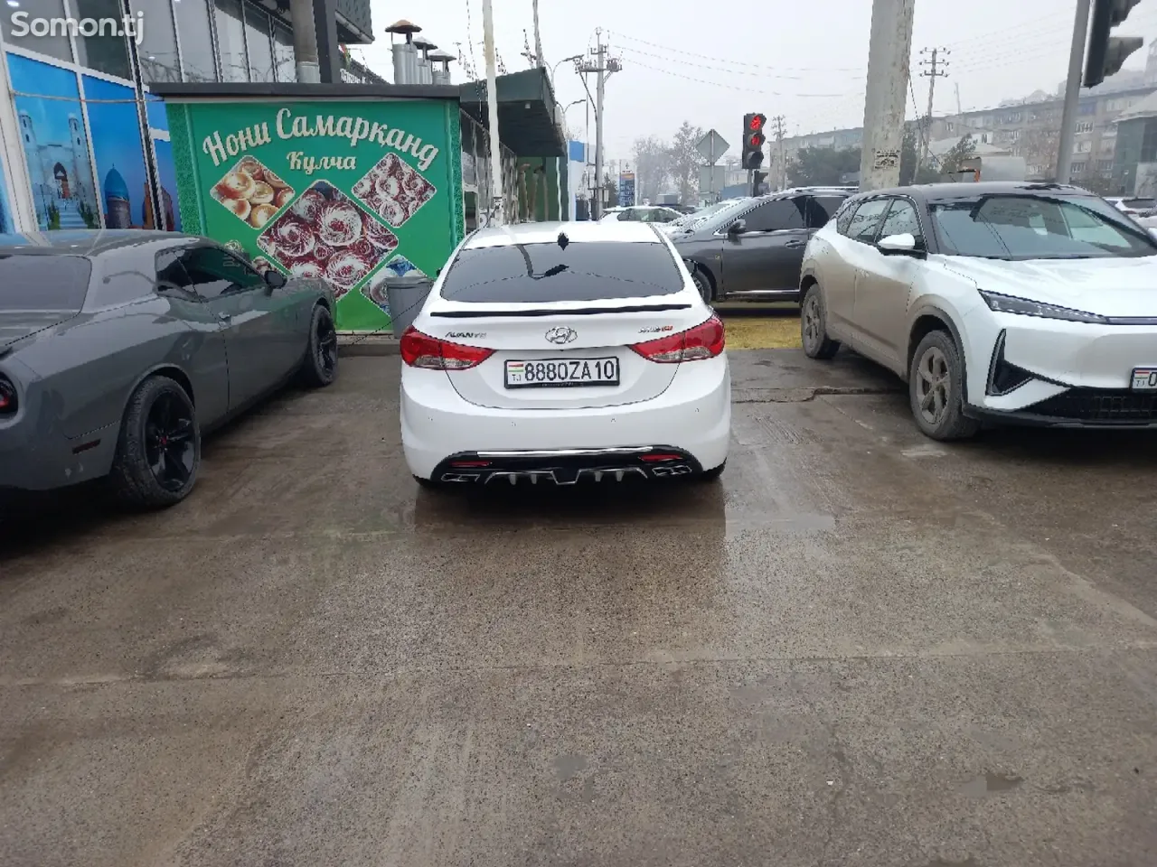 Hyundai Avante 2011 · 1.6 AT