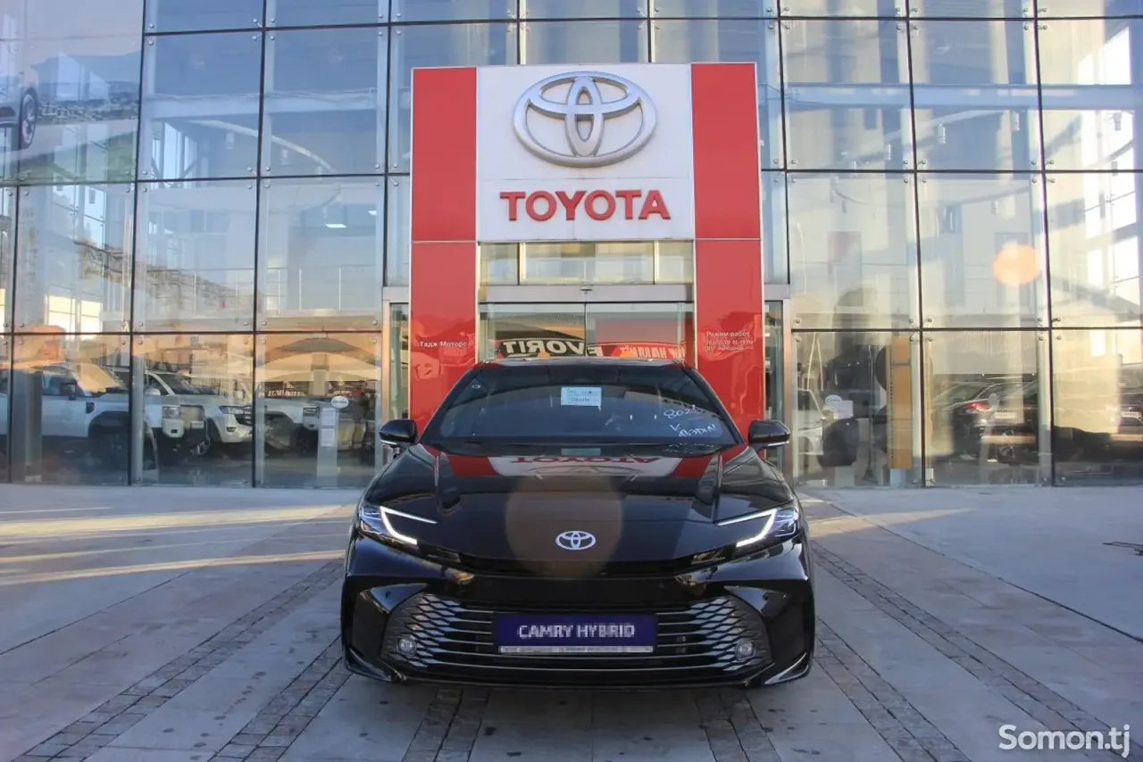 Toyota Camry 2025 · 2.5 CVT