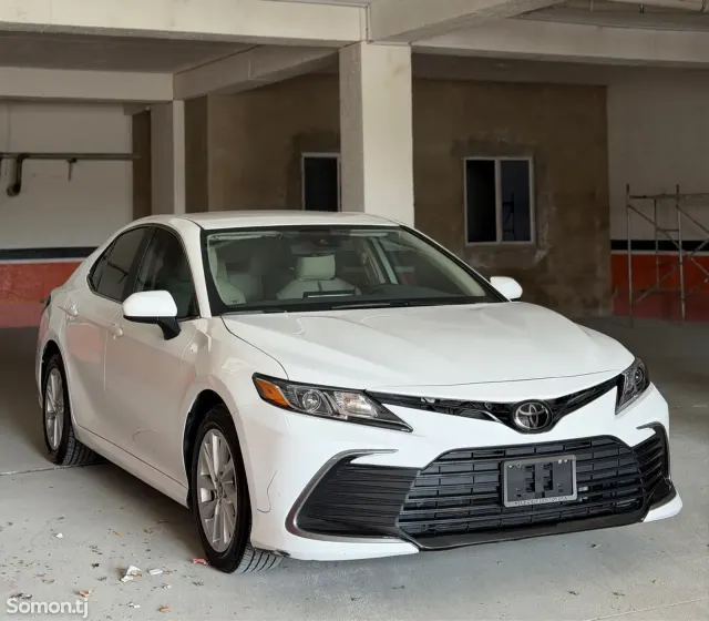 Toyota Camry 2024 · 2.5 AT