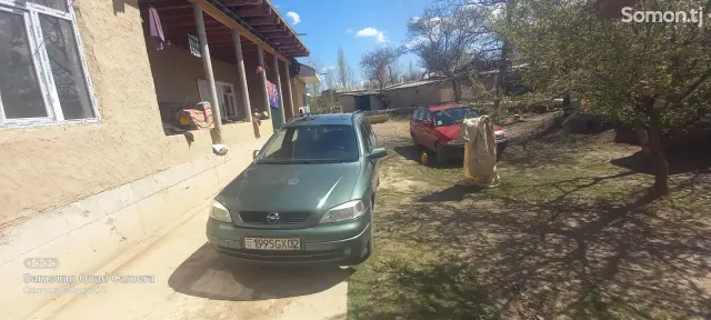 Opel Astra G 1998 · 1.6 MT