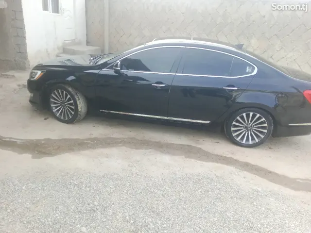 Kia K7 2012 · 2.5 AT