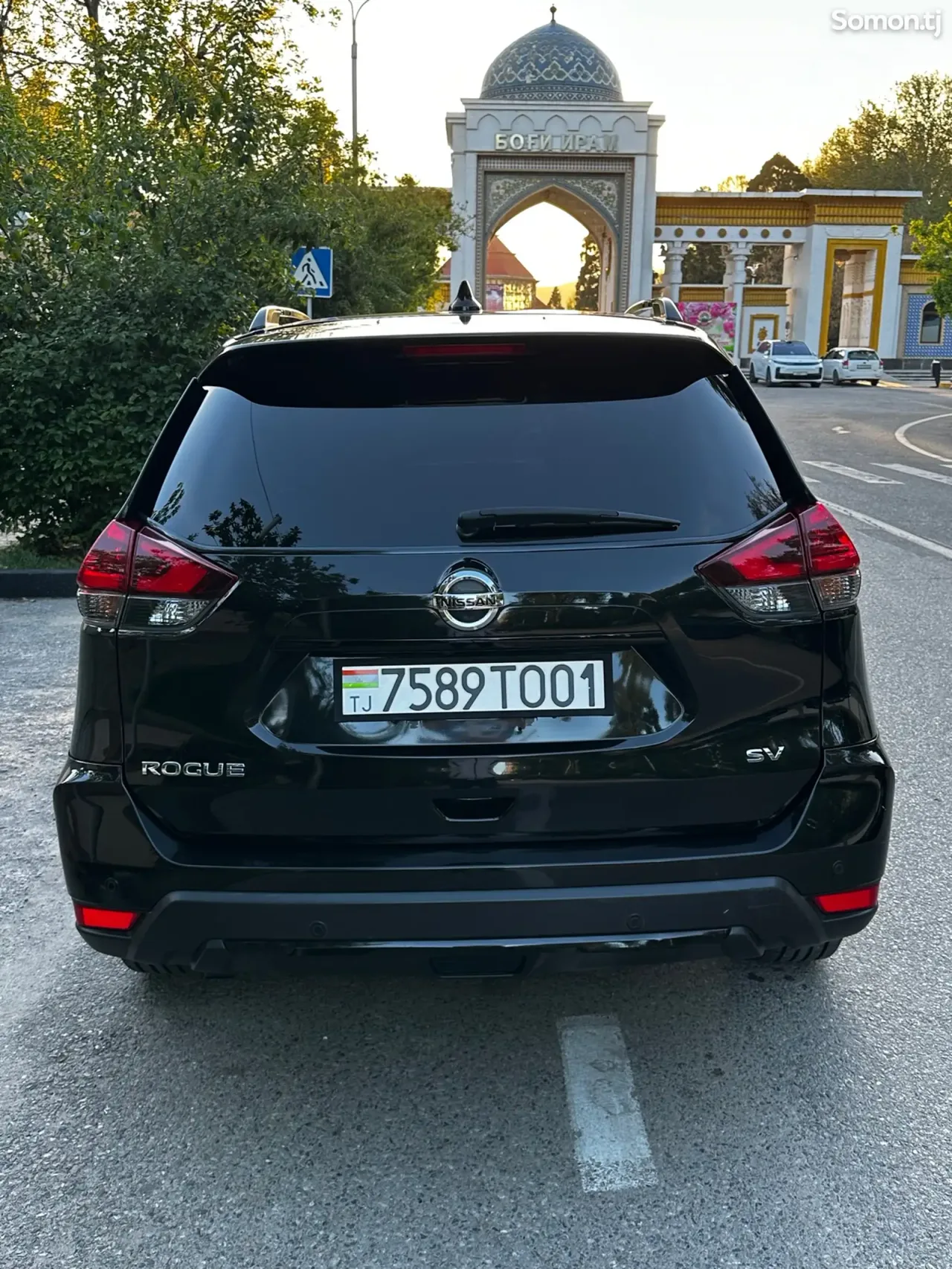 Nissan Rogue 2020 · 2.5 AT
