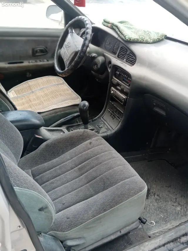 Hyundai Sonata 1996 · 1.8 AT