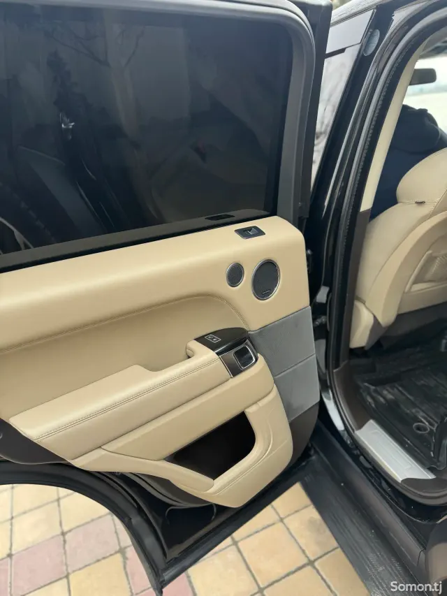 Land Rover Range Rover Sport 2014 · 3.0 AT