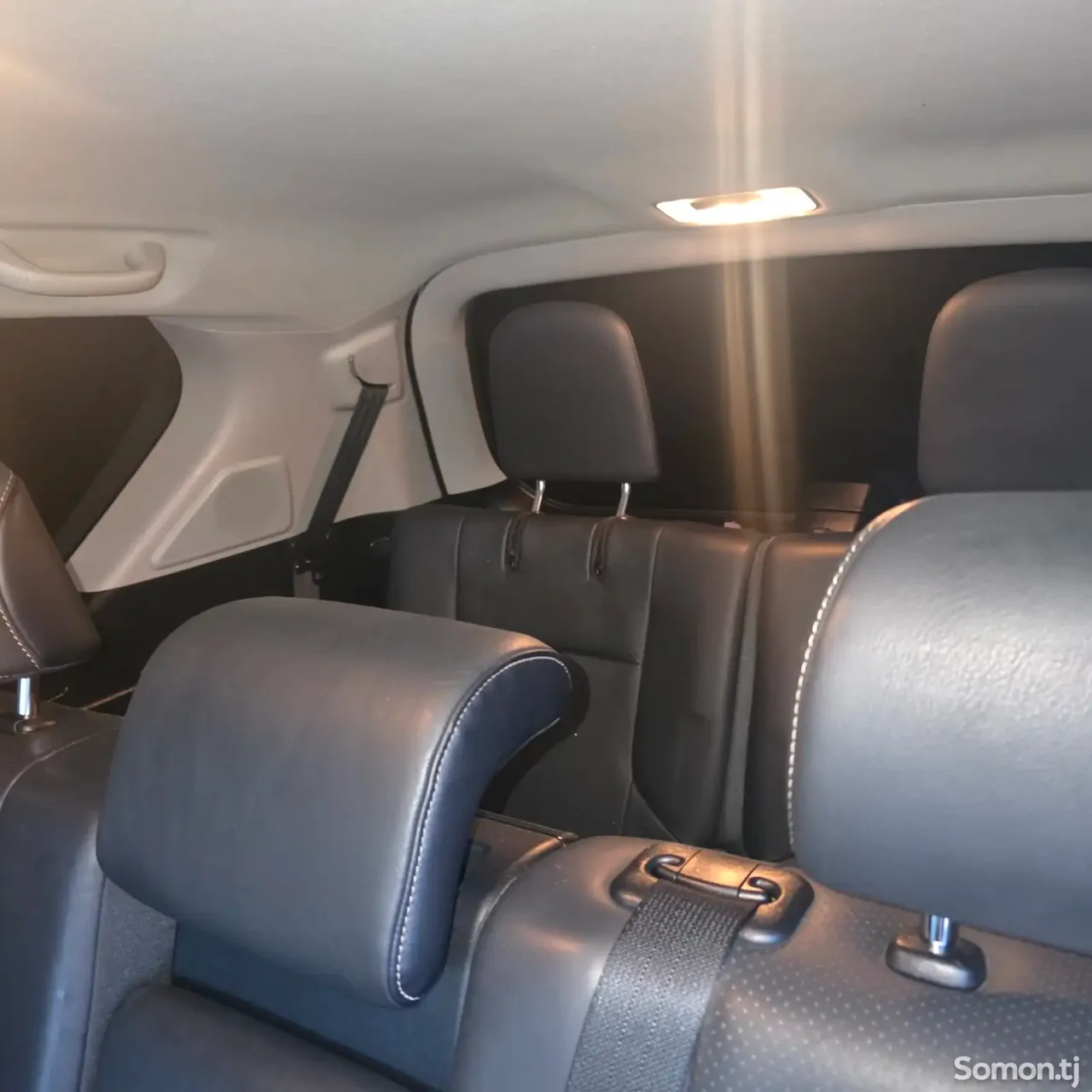 Lexus GS series 2010 · 4.6 AT