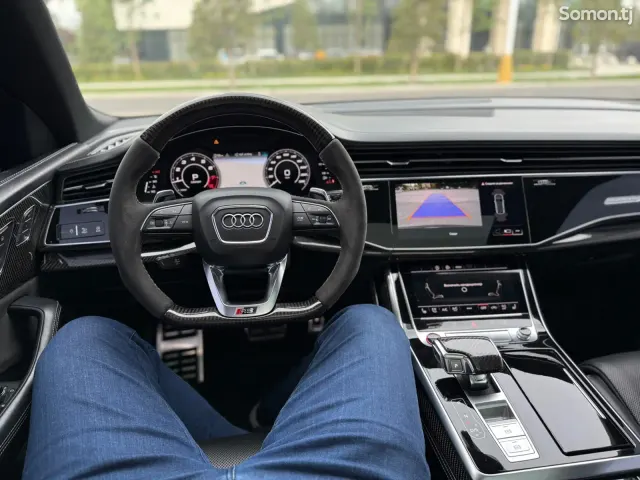 Audi Q8 2020 · 4.0 AT