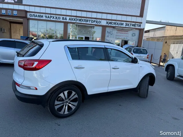Kia Sportage 2012 · 2.0 AT