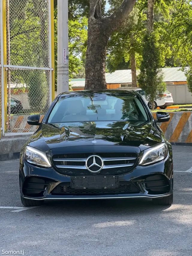 Mercedes-Benz C class 2016 · 3.0 AT