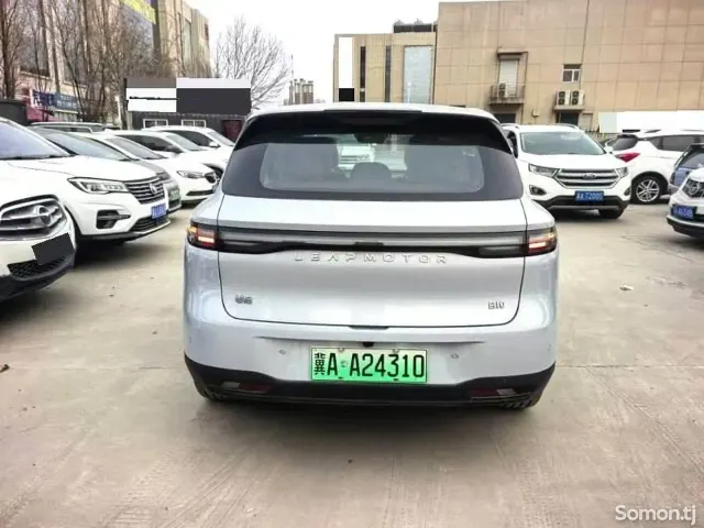 Leapmotor B10 2026 · AT
