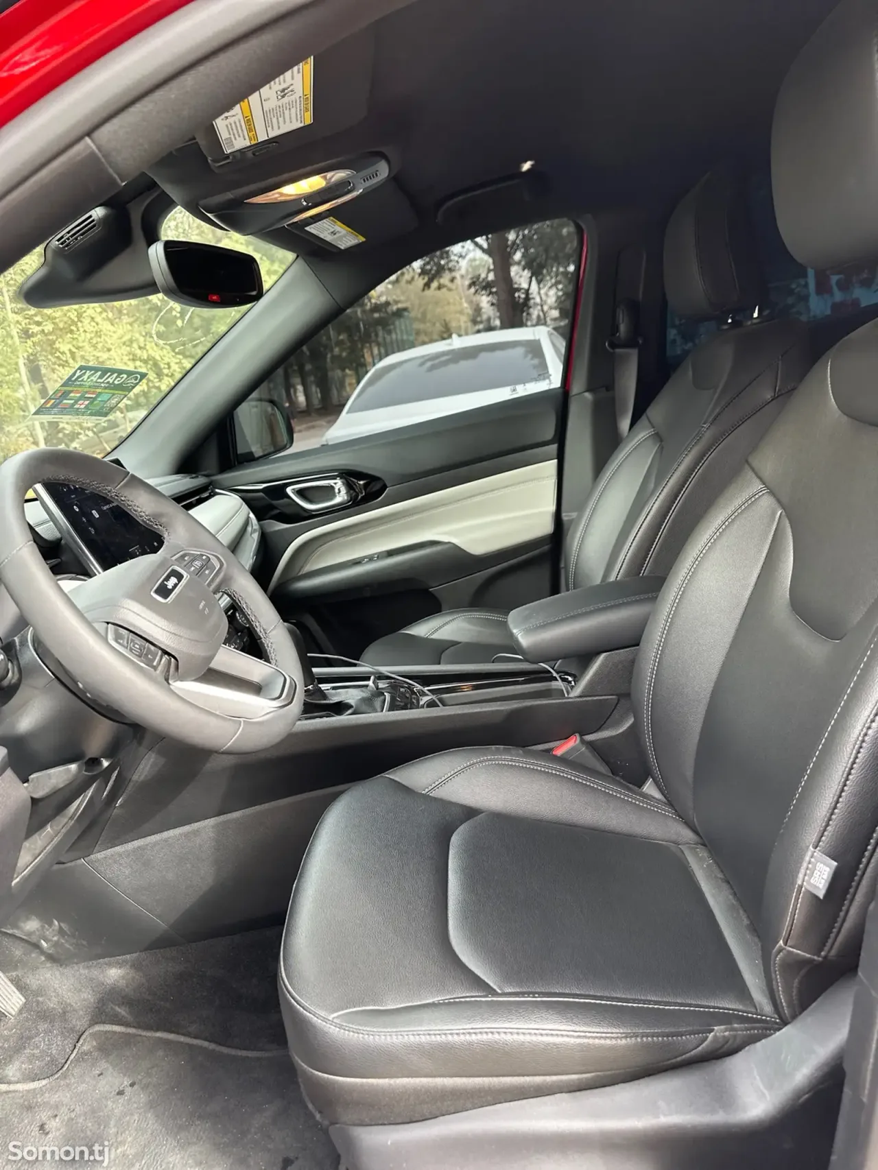 Jeep Compass 2025 · 2.0 AT