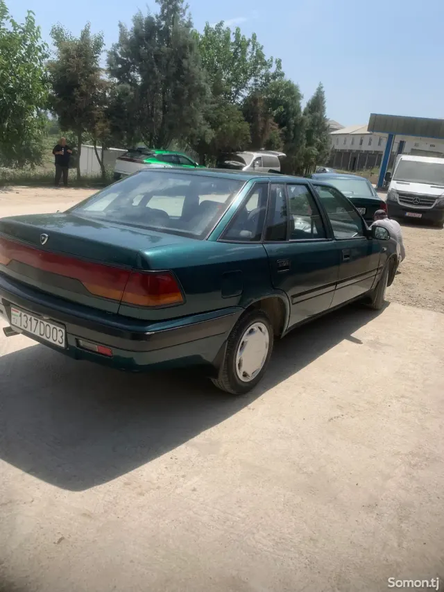 Daewoo Espero 1995 · 1.8 MT