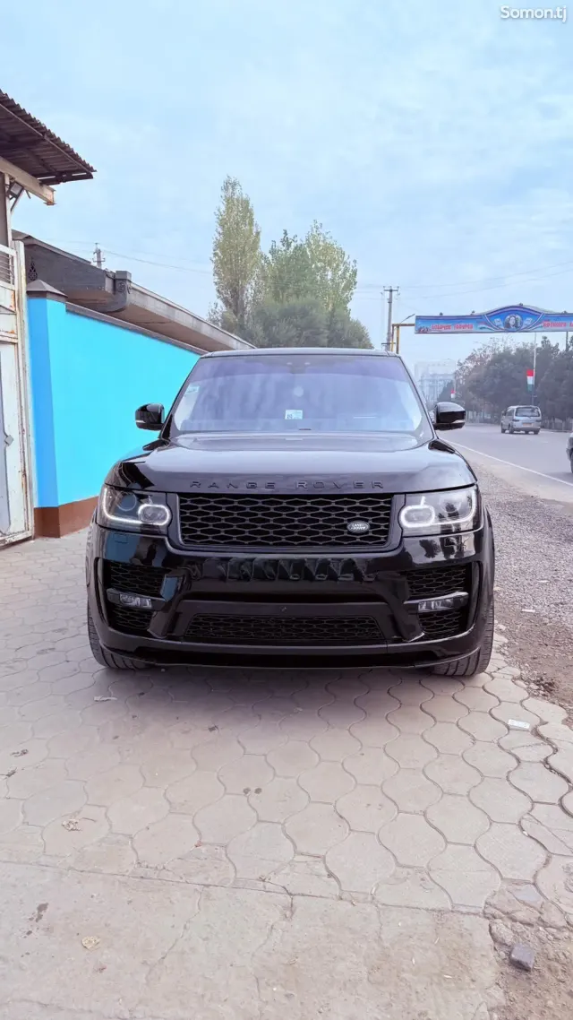 Land Rover Vogue 2017 · 4.4 AT