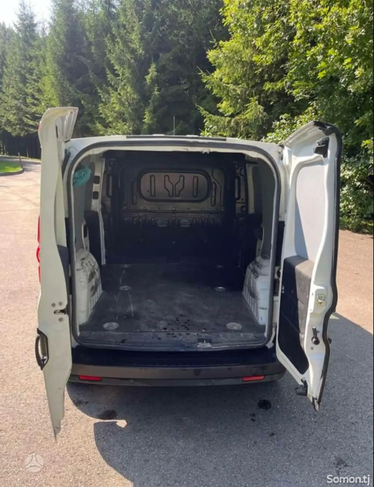 Opel Combo 2014 · 1.6 MT