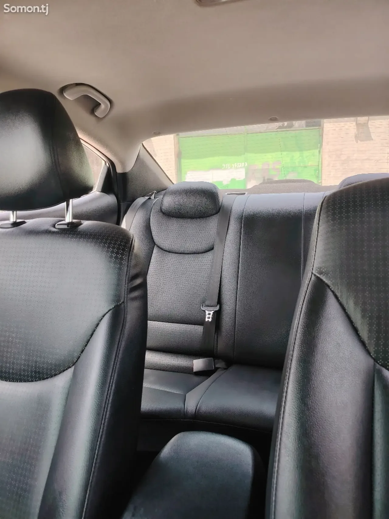 Hyundai Avante 2014 · 1.6 AT