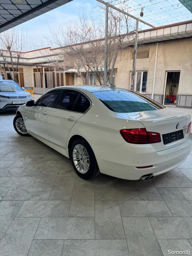 BMW 5 series 2014 · 2.0 AT