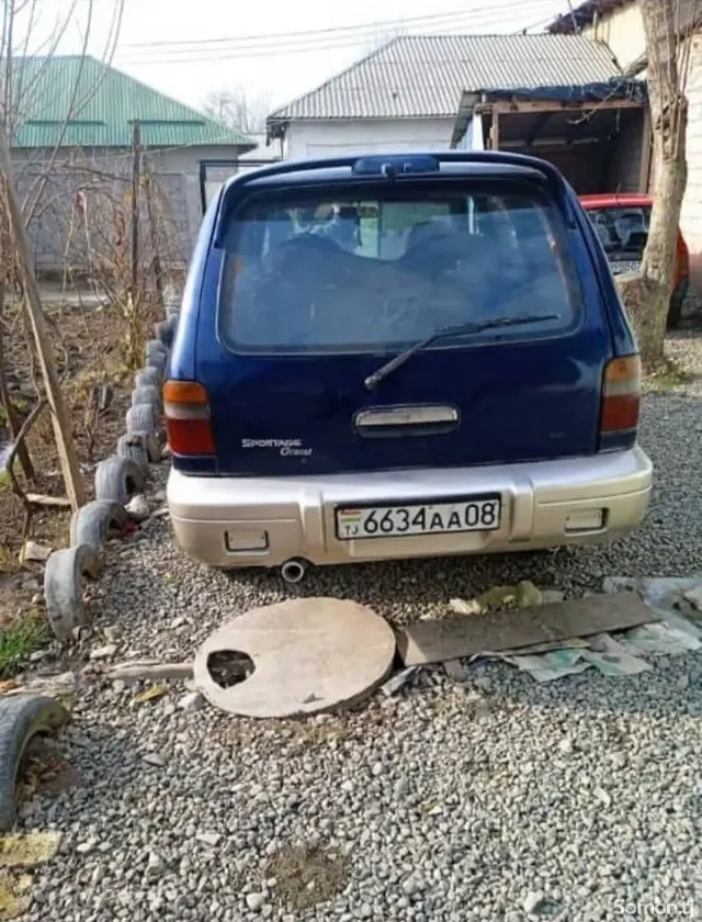 Kia Sportage Grand 1997 · 1.8 MT