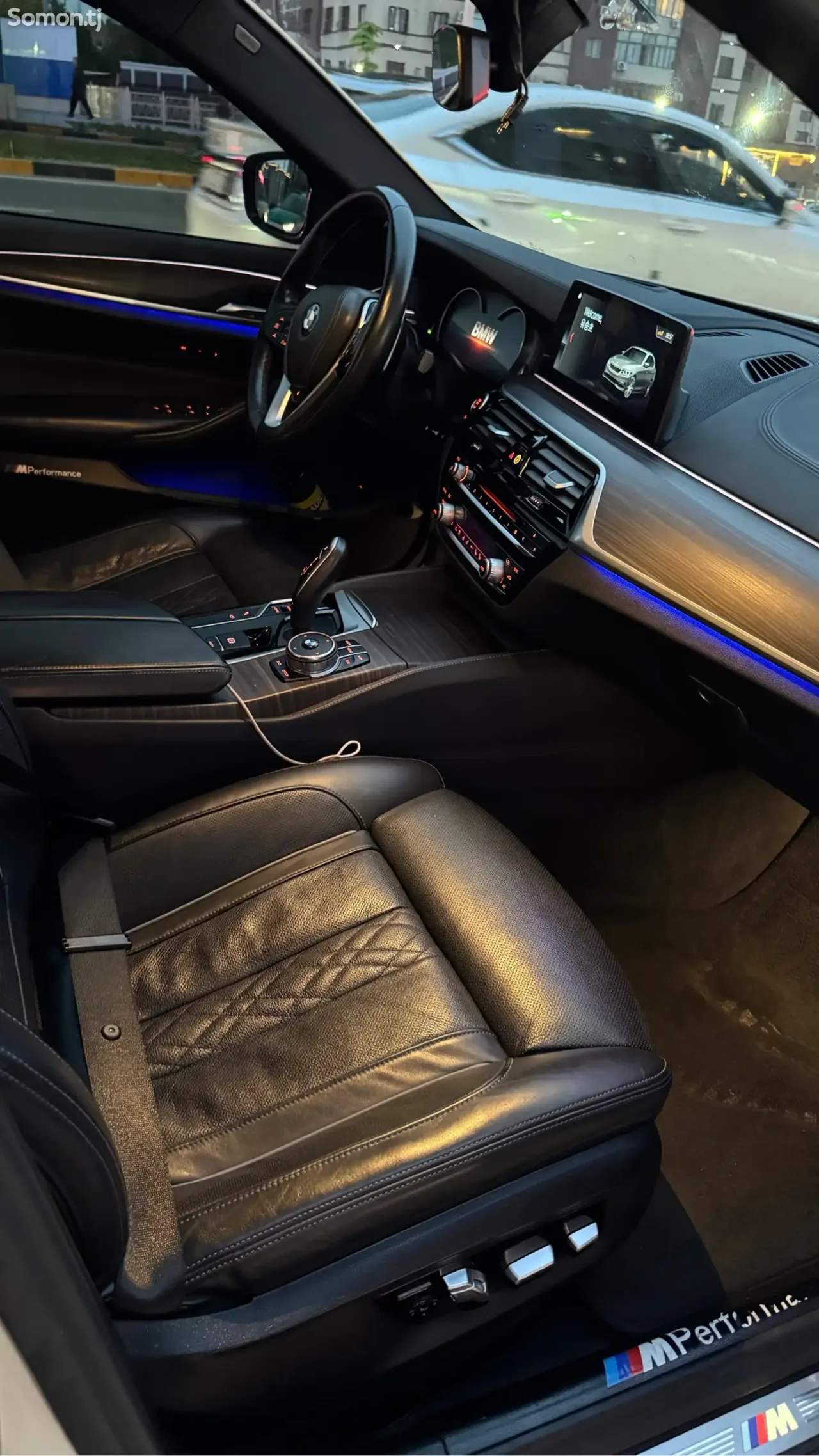 BMW 5 series 2017 · 2.0 AT