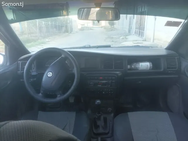Opel Vectra B 1997 · 1.8 MT
