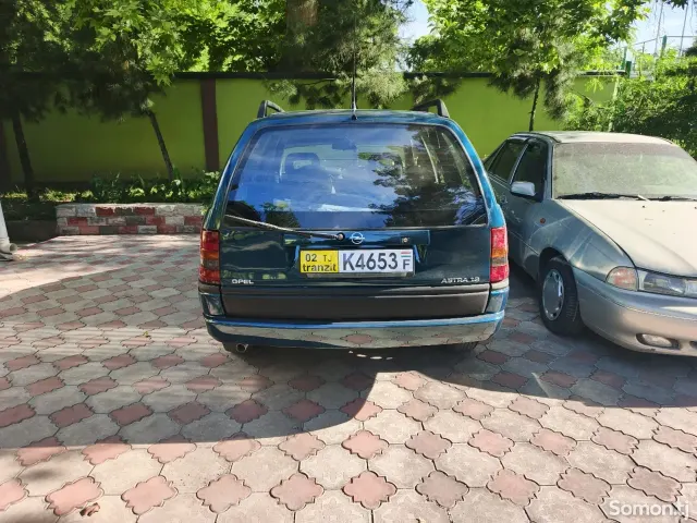 Opel Astra F 1996 · 1.6 MT