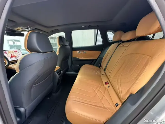 Geely Galaxy Starship 7 2025 · 1.5 AT