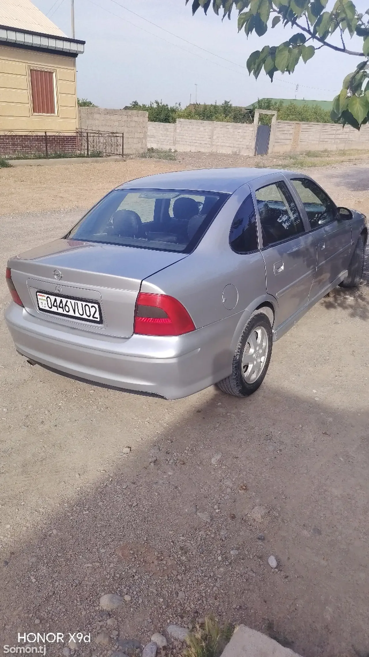 Opel Vectra B 2001 · 1.6 MT