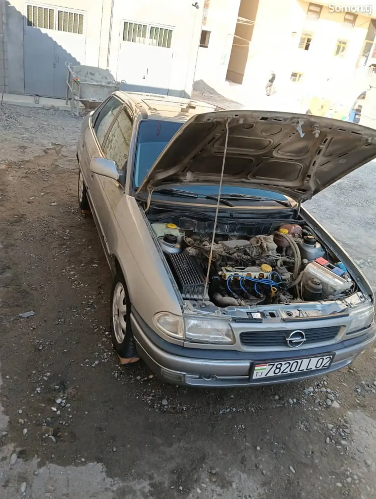 Opel Astra F 1996 · 1.6 AT