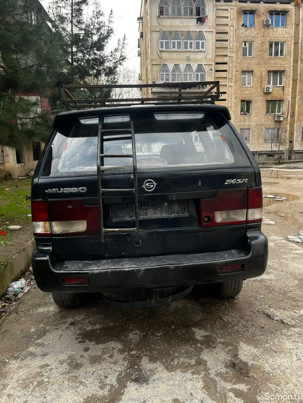 Ssang Yong Musso 2002 · 2.2 MT