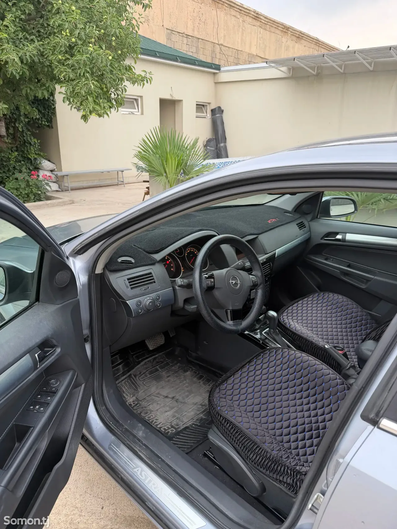 Opel Astra H 2007 · 1.8 AT