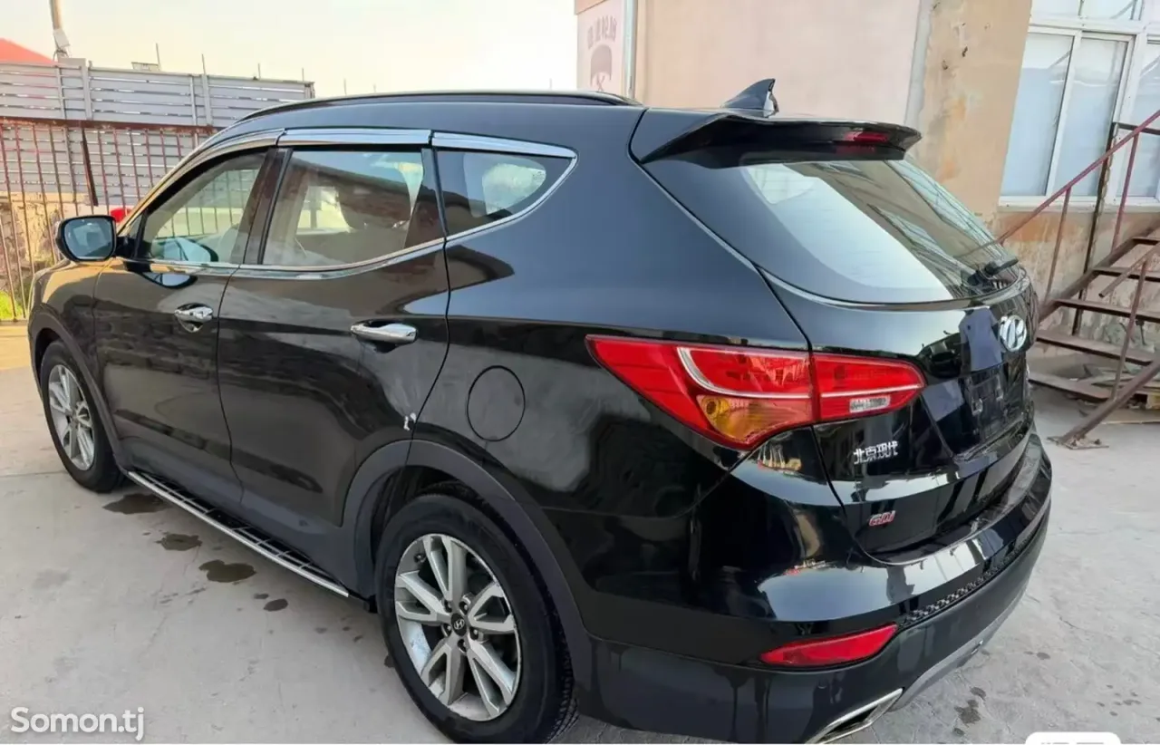 Hyundai Santa Fe 2014 · 2.4 AT