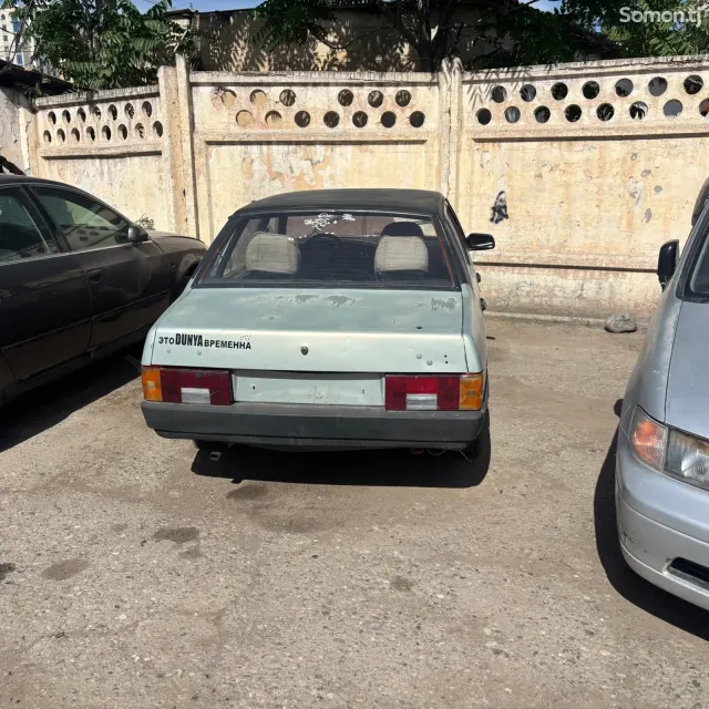 Lada (ВАЗ) 21099 2003 · 1.6 MT