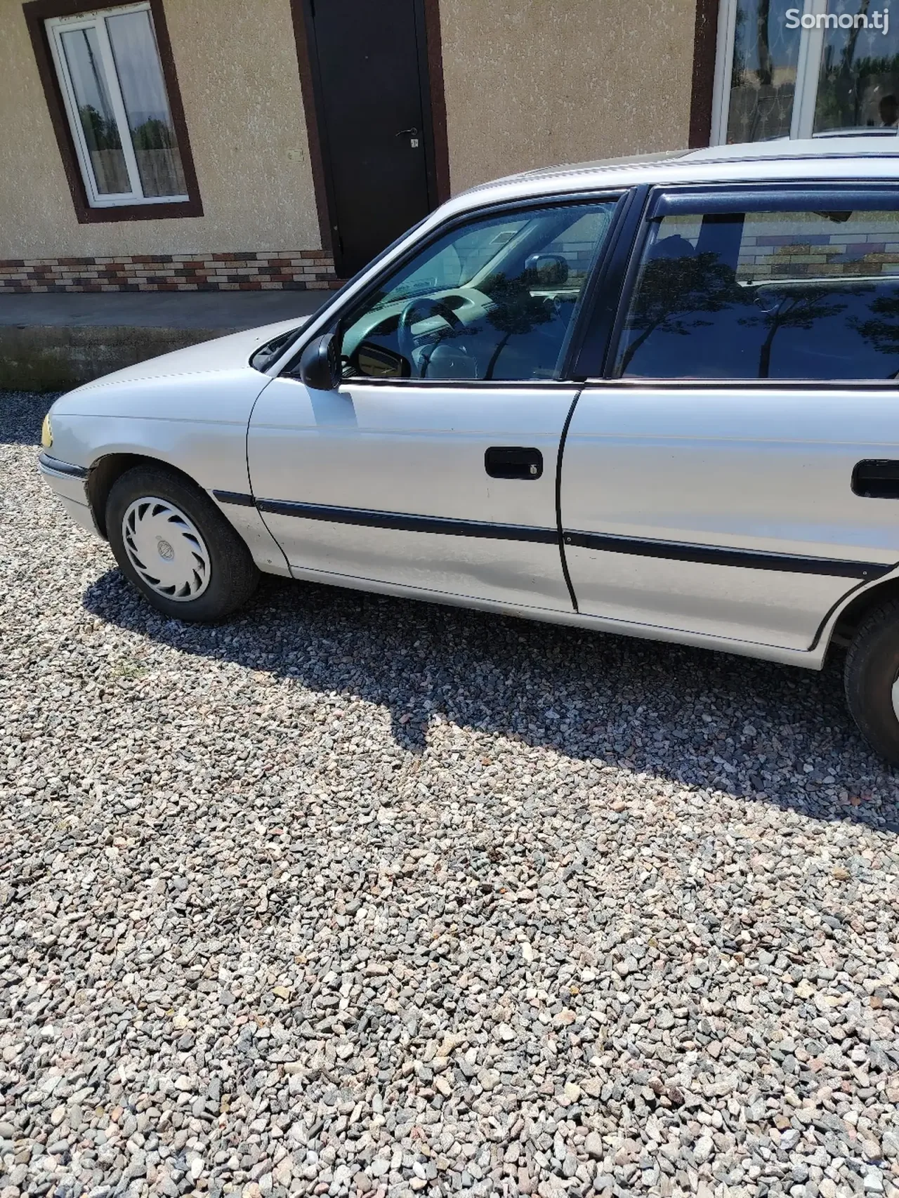 Opel Astra F 1994 · 1.6 MT