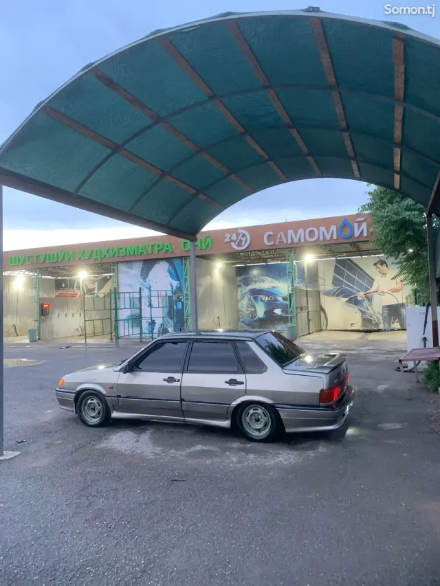 Lada (ВАЗ) 2115 2001 · 1.5 MT