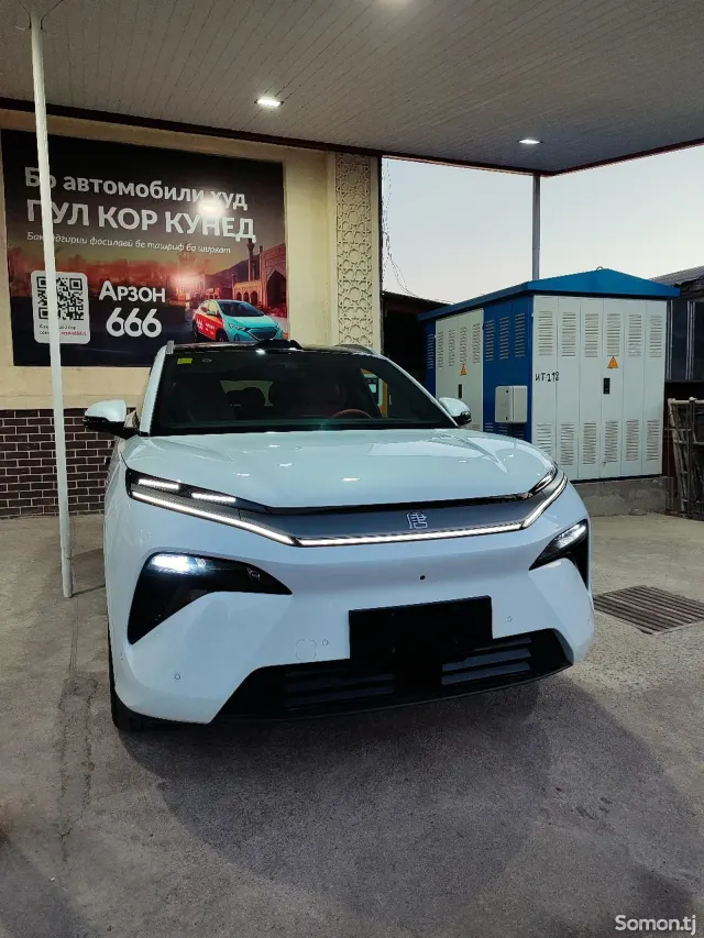 BYD Tang 2025 · AMT