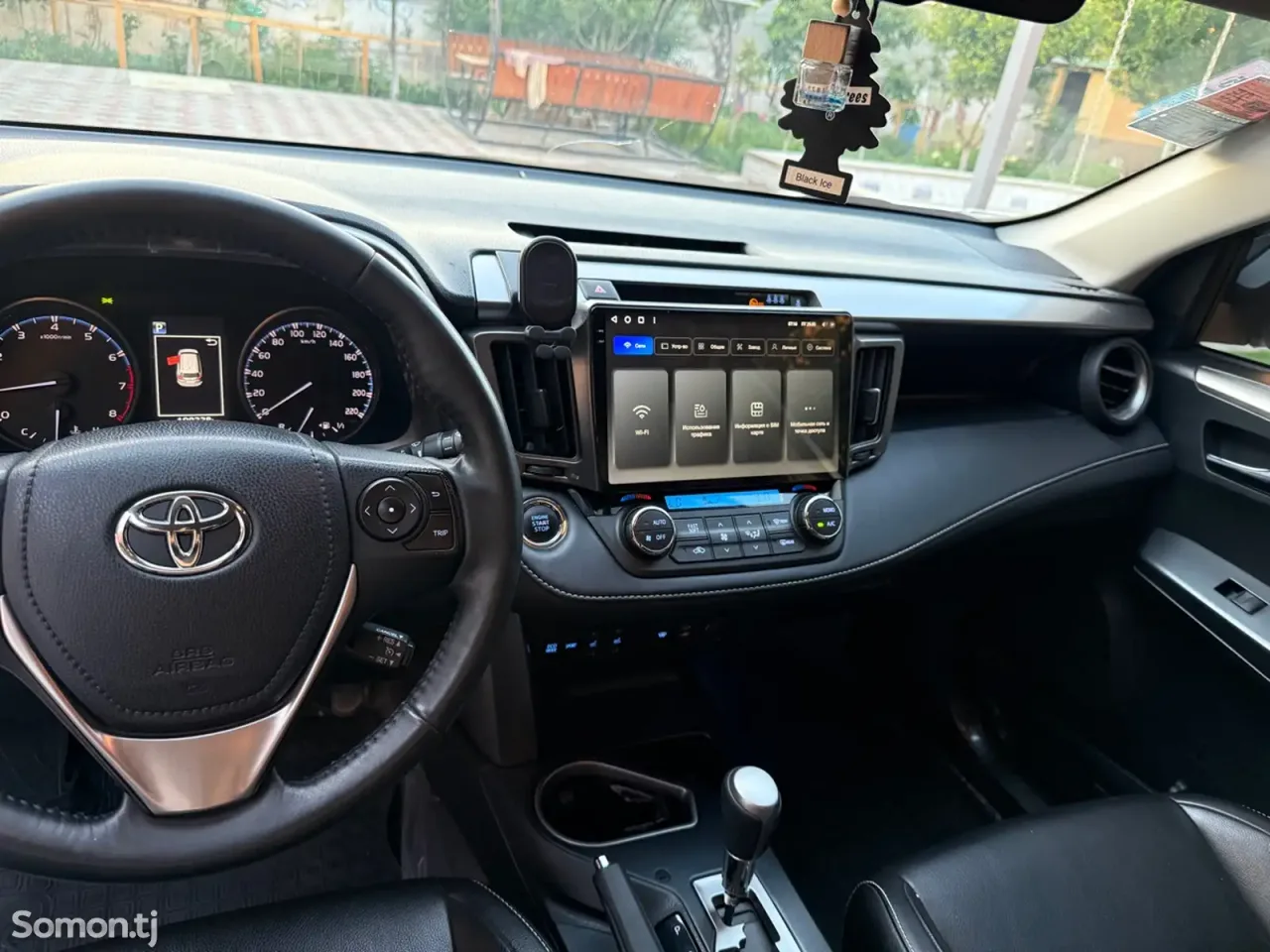 Toyota RAV 4 2019 · 2.5 AT